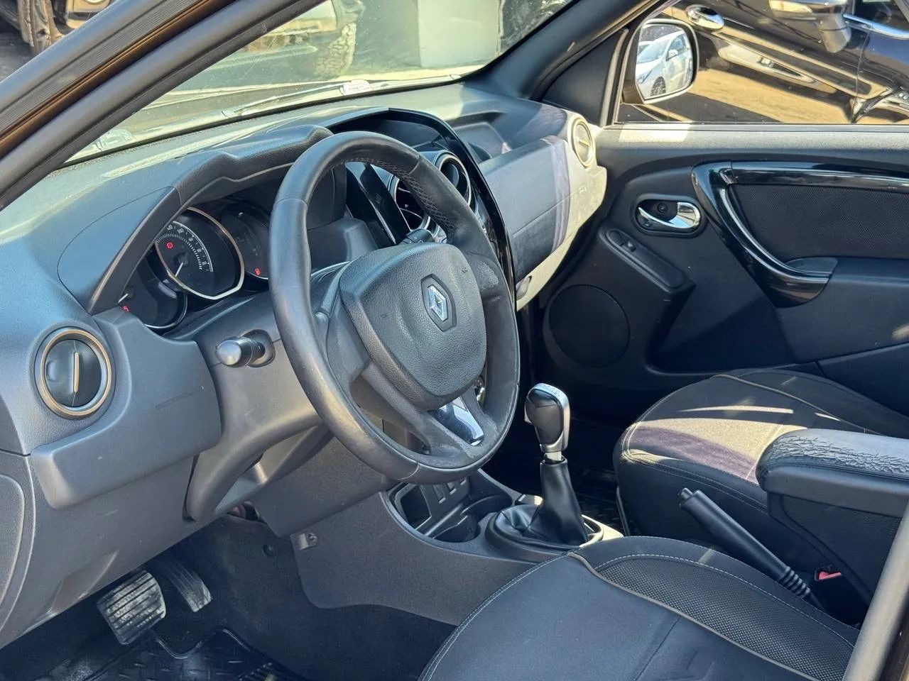 Renault Duster Dynamique 2.0 Hi-flex 16V Aut. 2017 - Foto 4