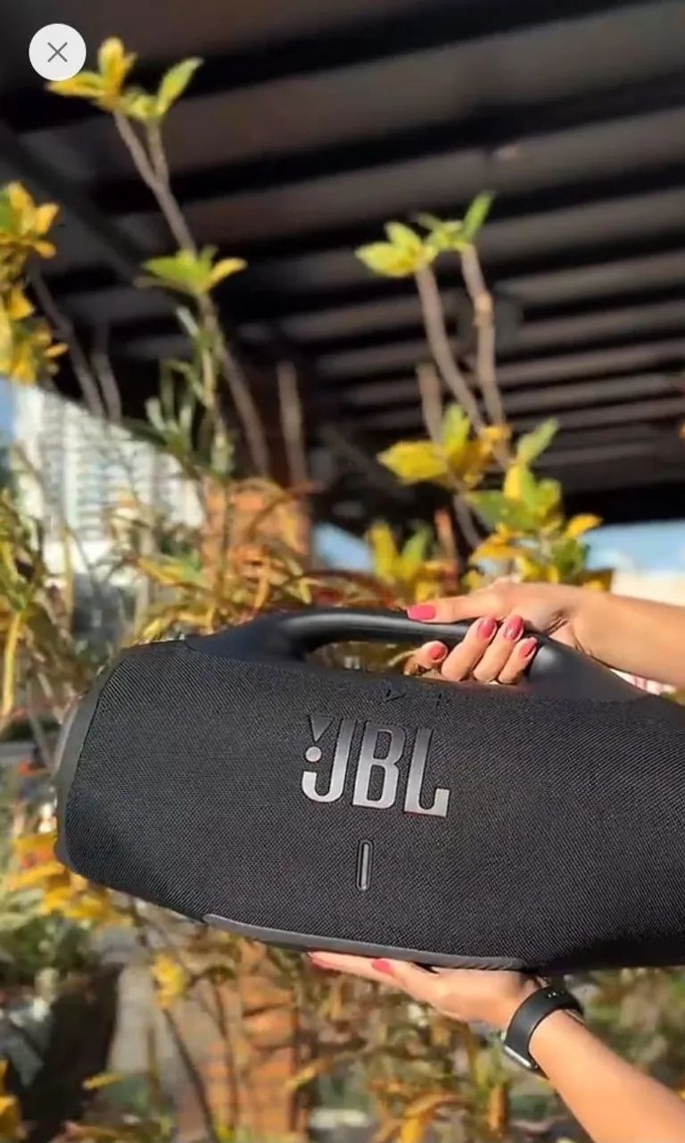 Caixa Jbl bombox 4 nova na caixa - Foto 4