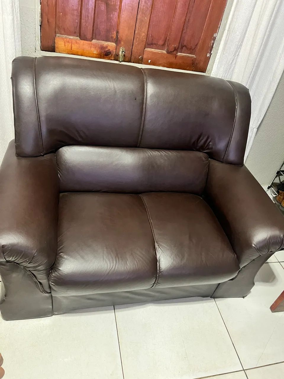 Sofá de couro 