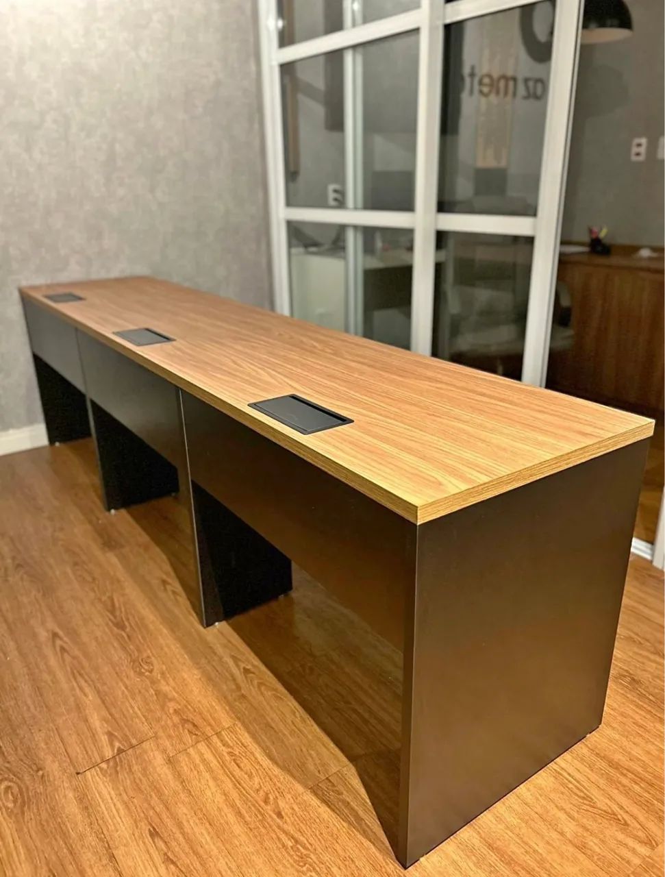 Estação de trabalho, mesa para escritório 
