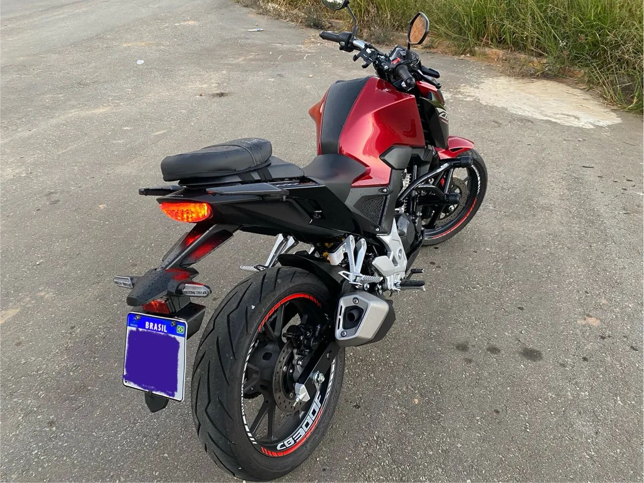 VENDO CB300F 2025 ZERADA - Foto 2
