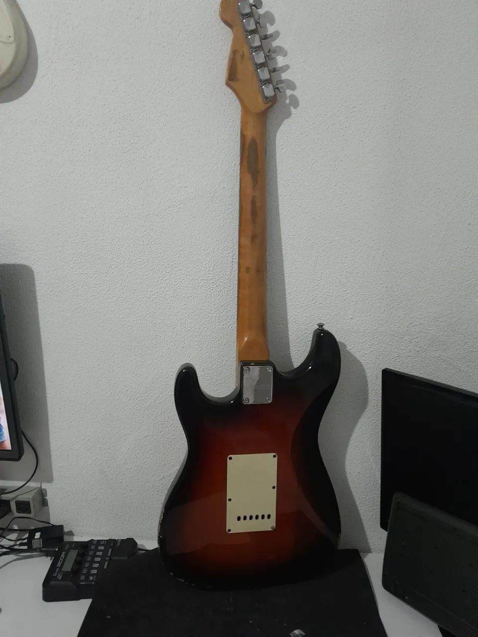 Guitarra Stratocaster  - Foto 2