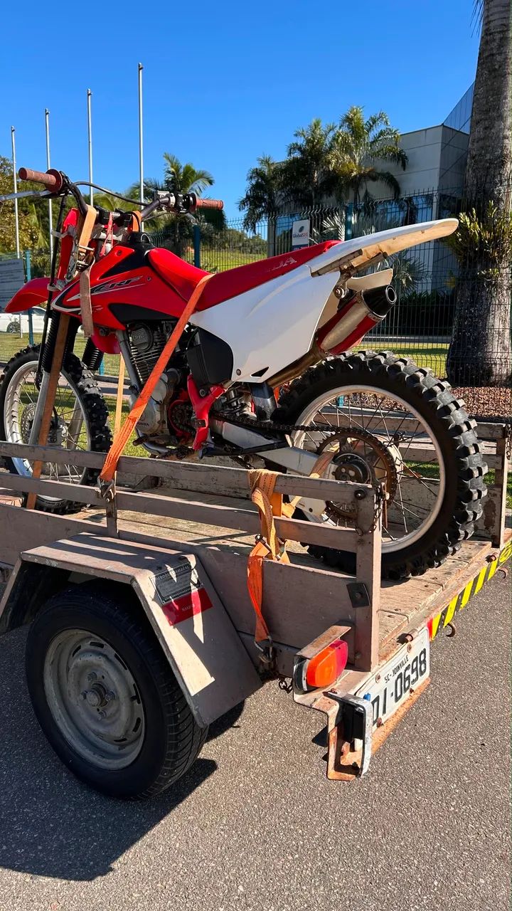 CRF 230F - Foto 3