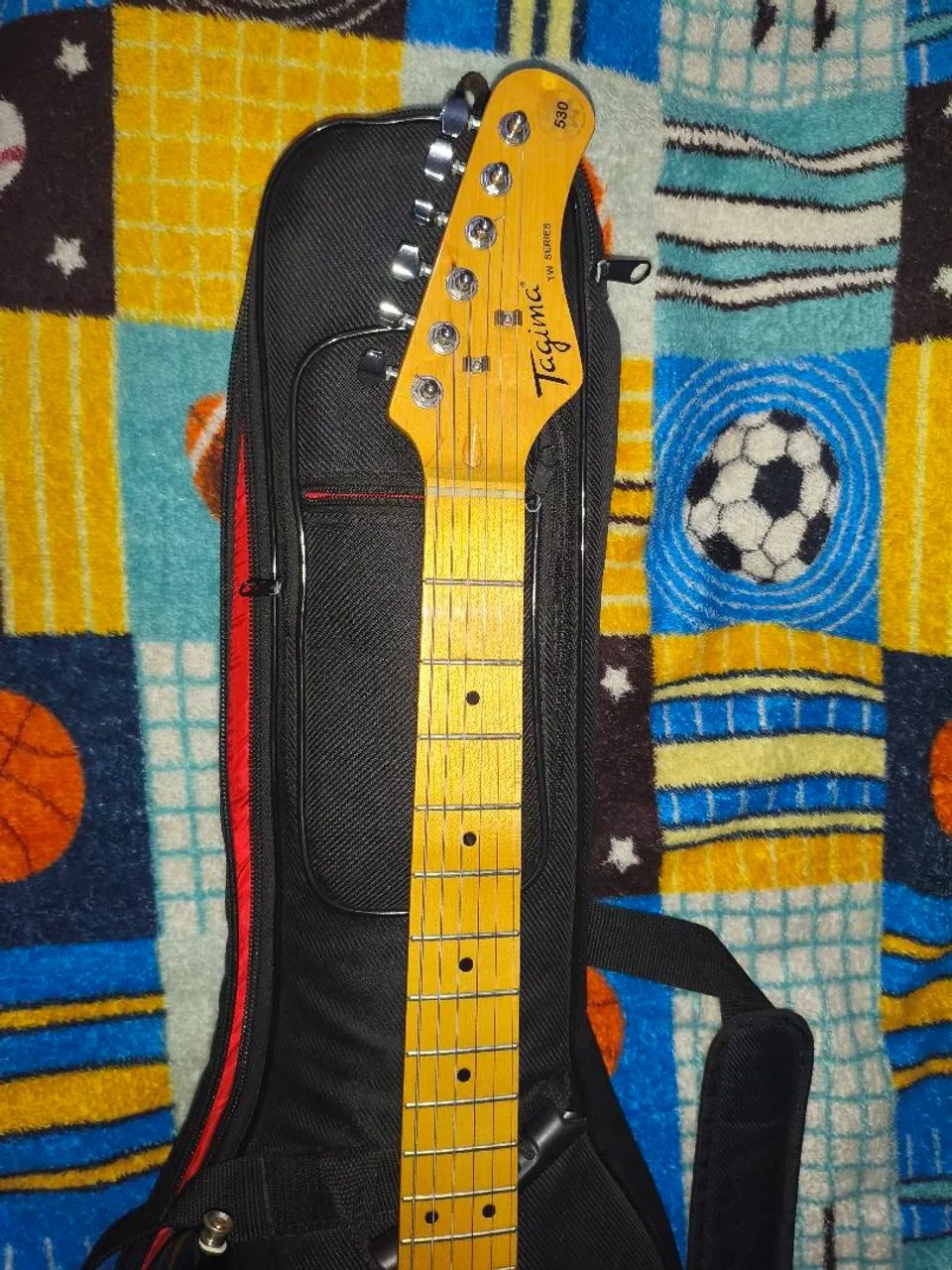 Guitarra + pedalboard  - Foto 2