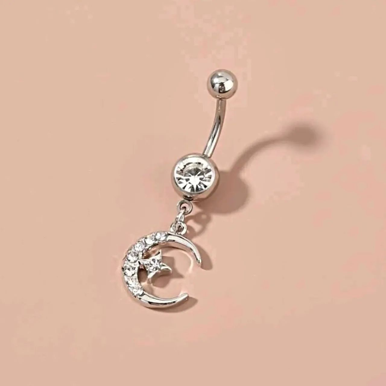 Piercing de Umbigo com Pingente de Lua e Estrela Cravejada de Diamante - Foto 4