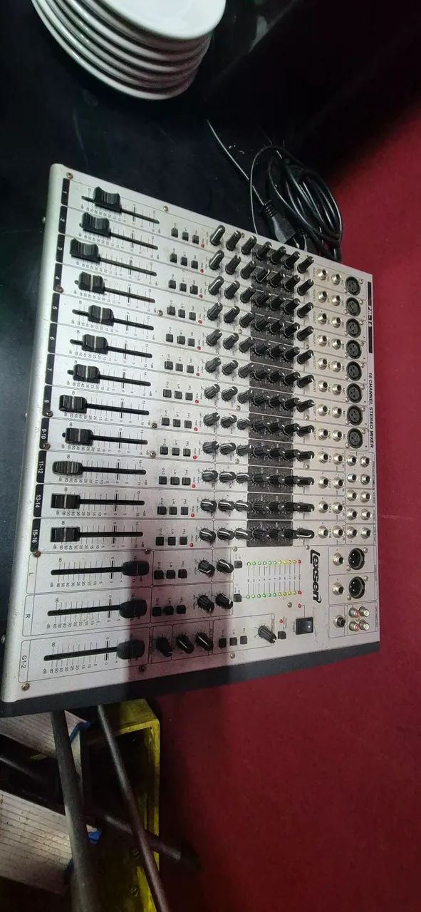 Mesa de som profissional - Foto 2