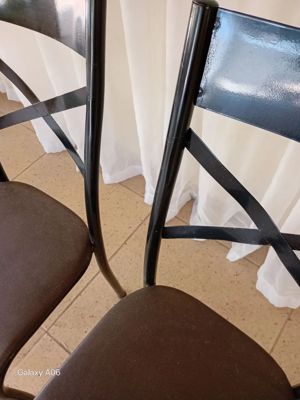 2 Cadeiras de ferro estofadas  - Foto 3