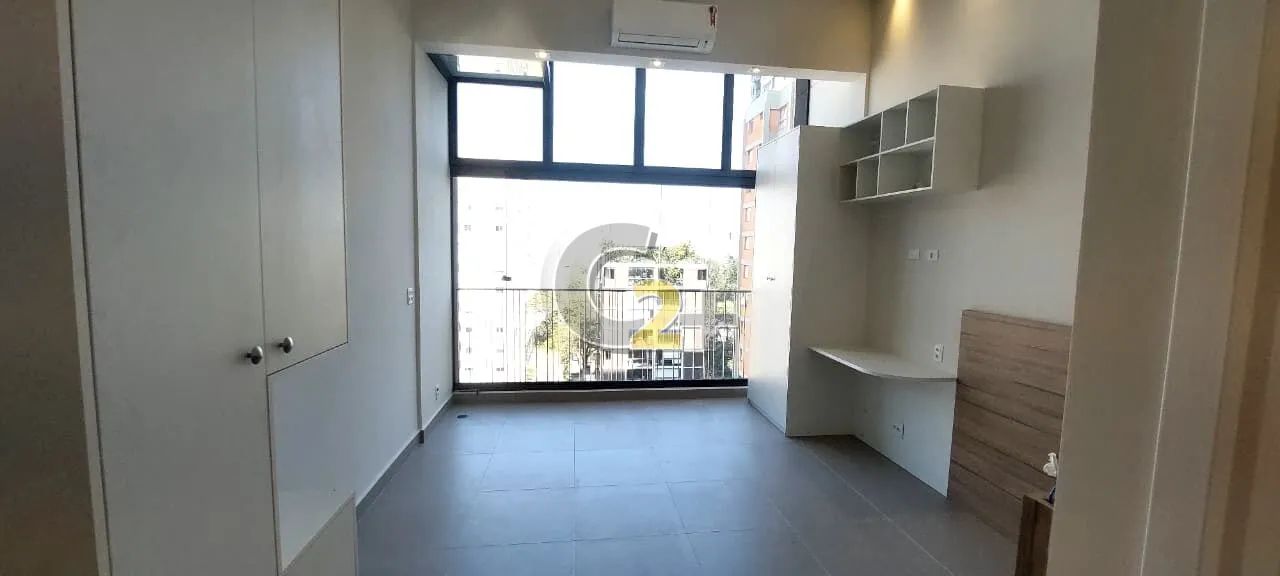 Apartamento Studio à venda em Pinheiros com 1 quarto e sem vaga de garagem.