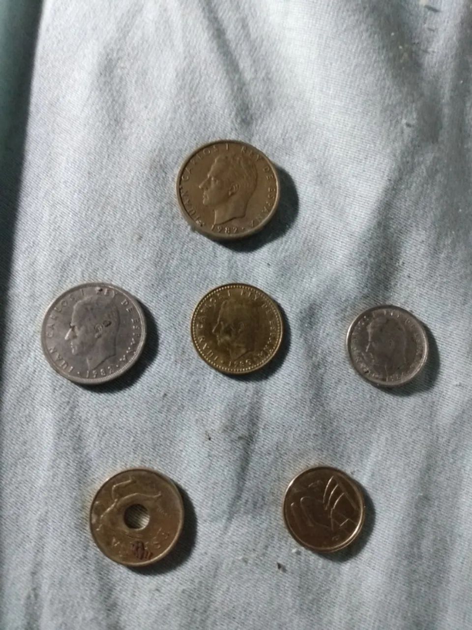 Moedas antigas espanholas - Foto 2