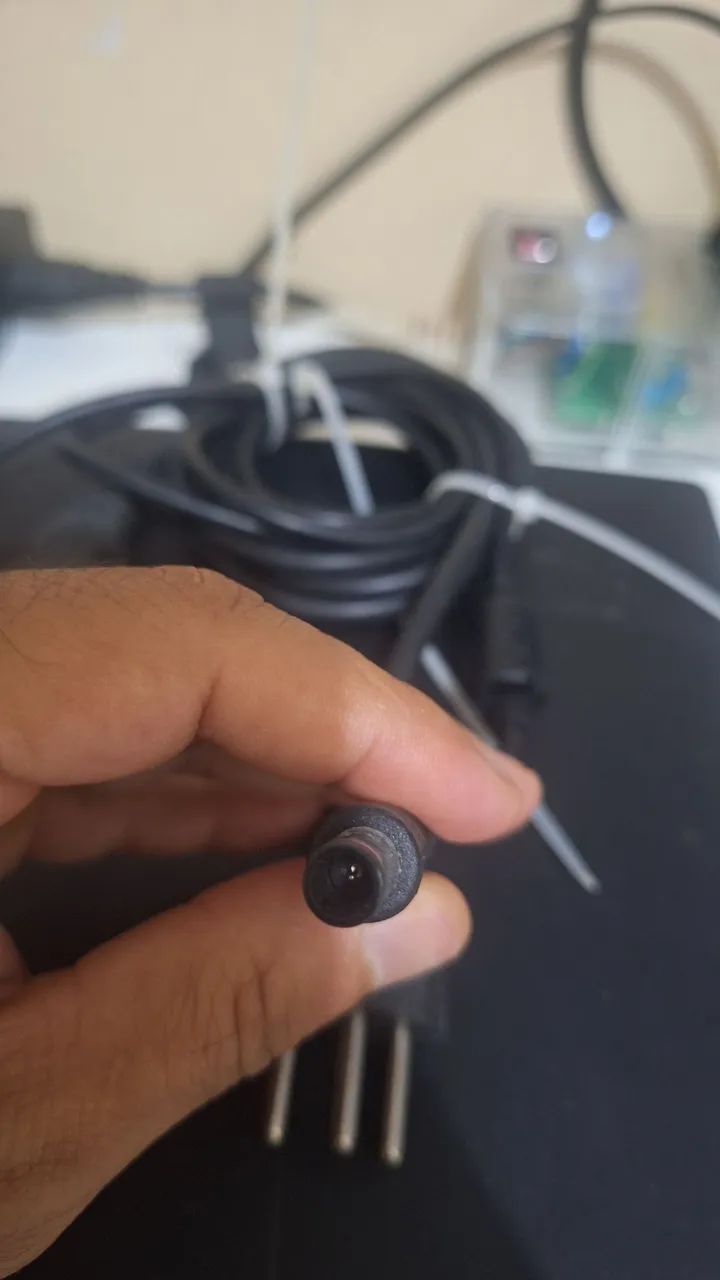 Fonte para Notebook 130w - Foto 3