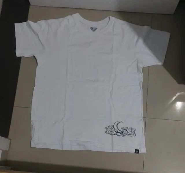 Camisa Fallen Moon Tam P