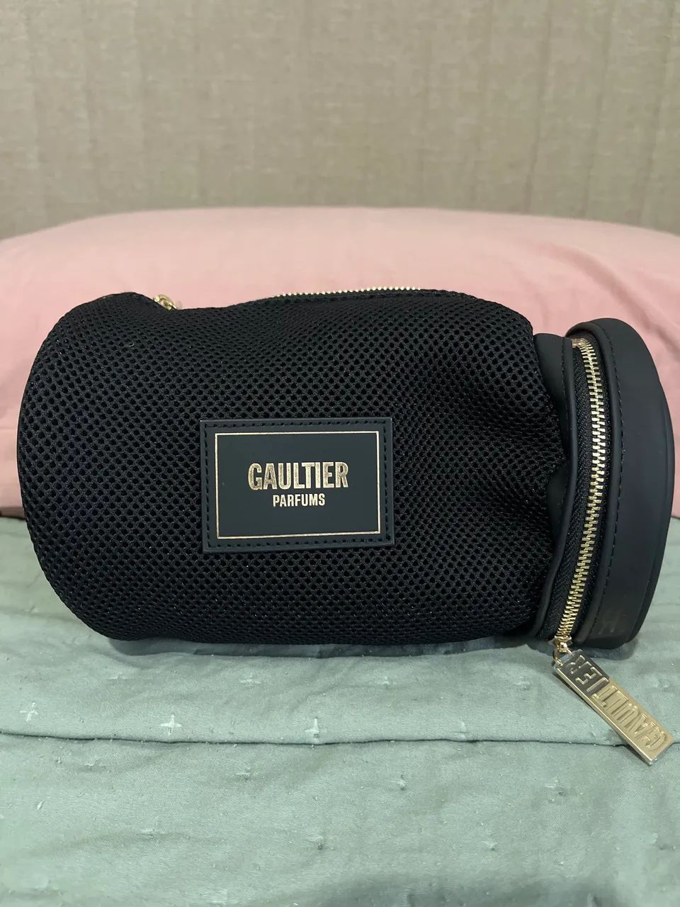 Necessaire 