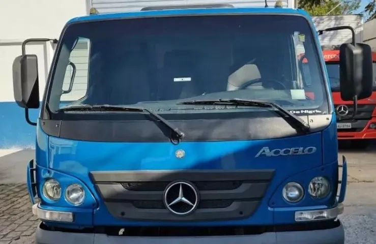 accelo 815 4x2 2014 - Foto 2