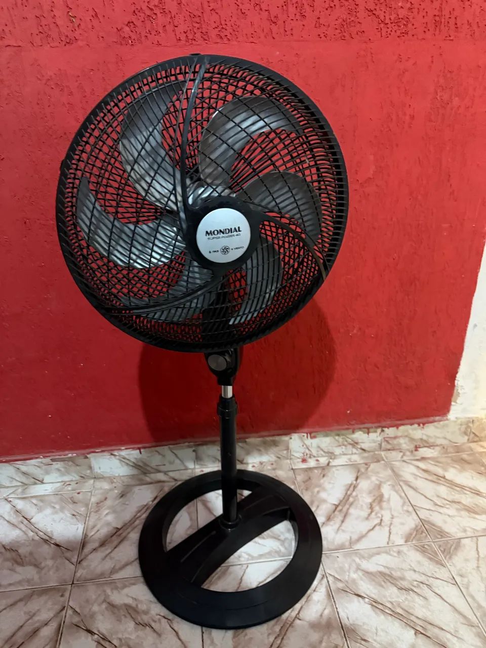 Ventilador de coluna 220v - Foto 5