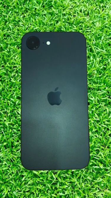 iPhone 16e 256gb preto - Foto 3