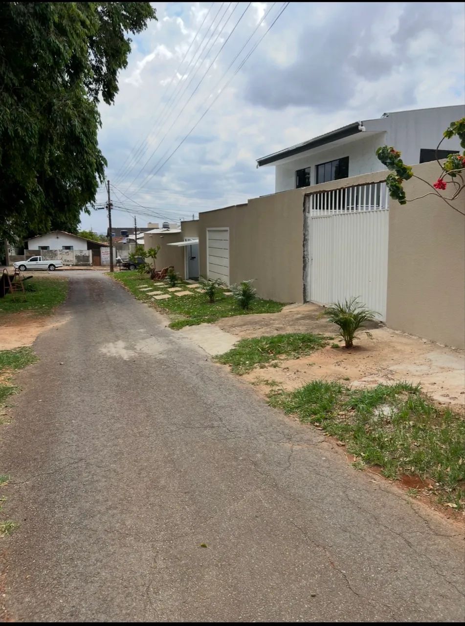 Aluga- se lote comercial