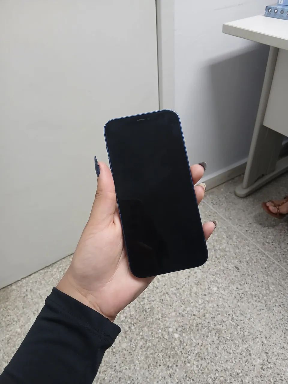 Iphone 12 72% 128gb original - Foto 2