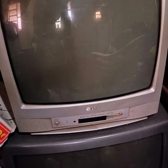 2 Tvs (concerto ou venda de peças) - Foto 3