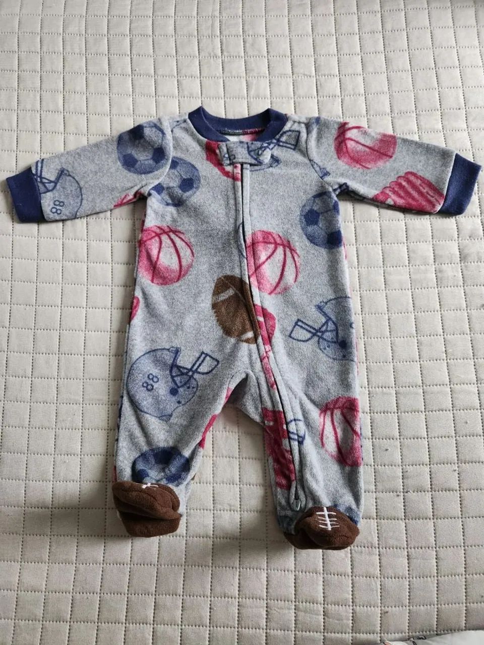 Macacão Carter's Estampado Tam RN