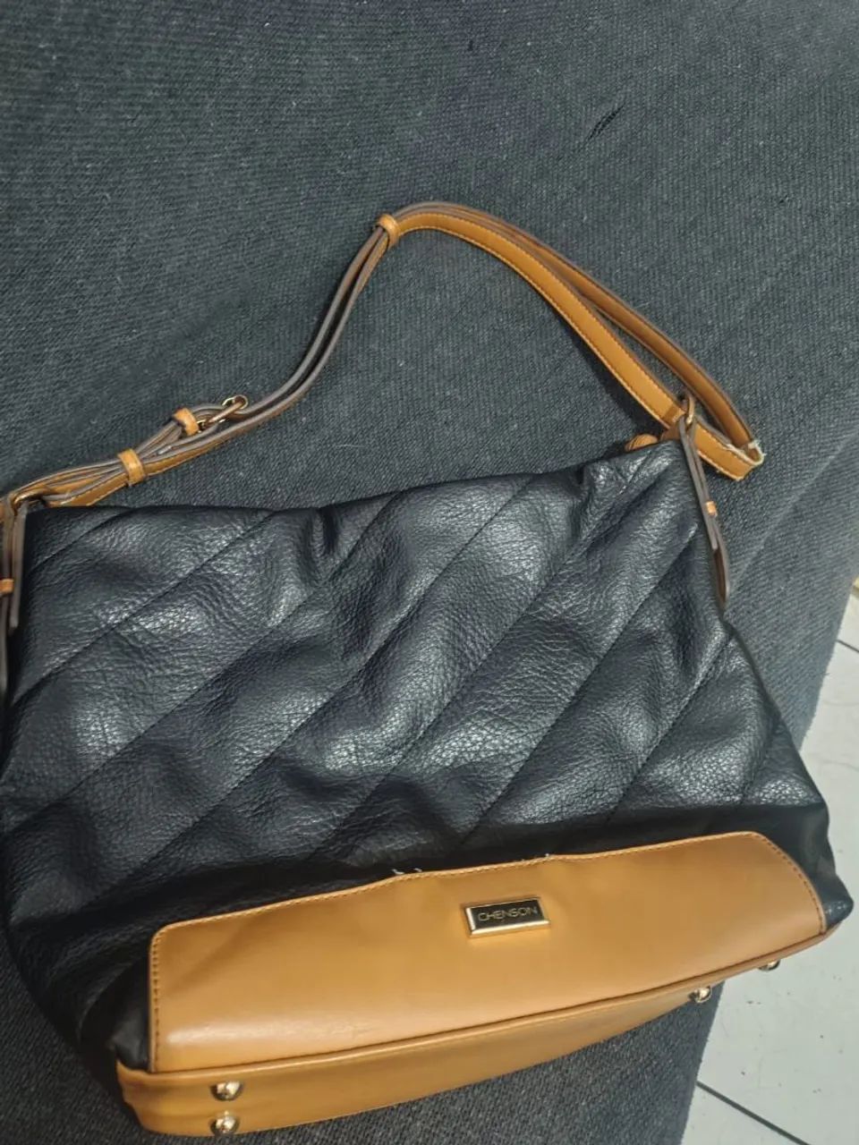 Bolsas e sandália  - Foto 2