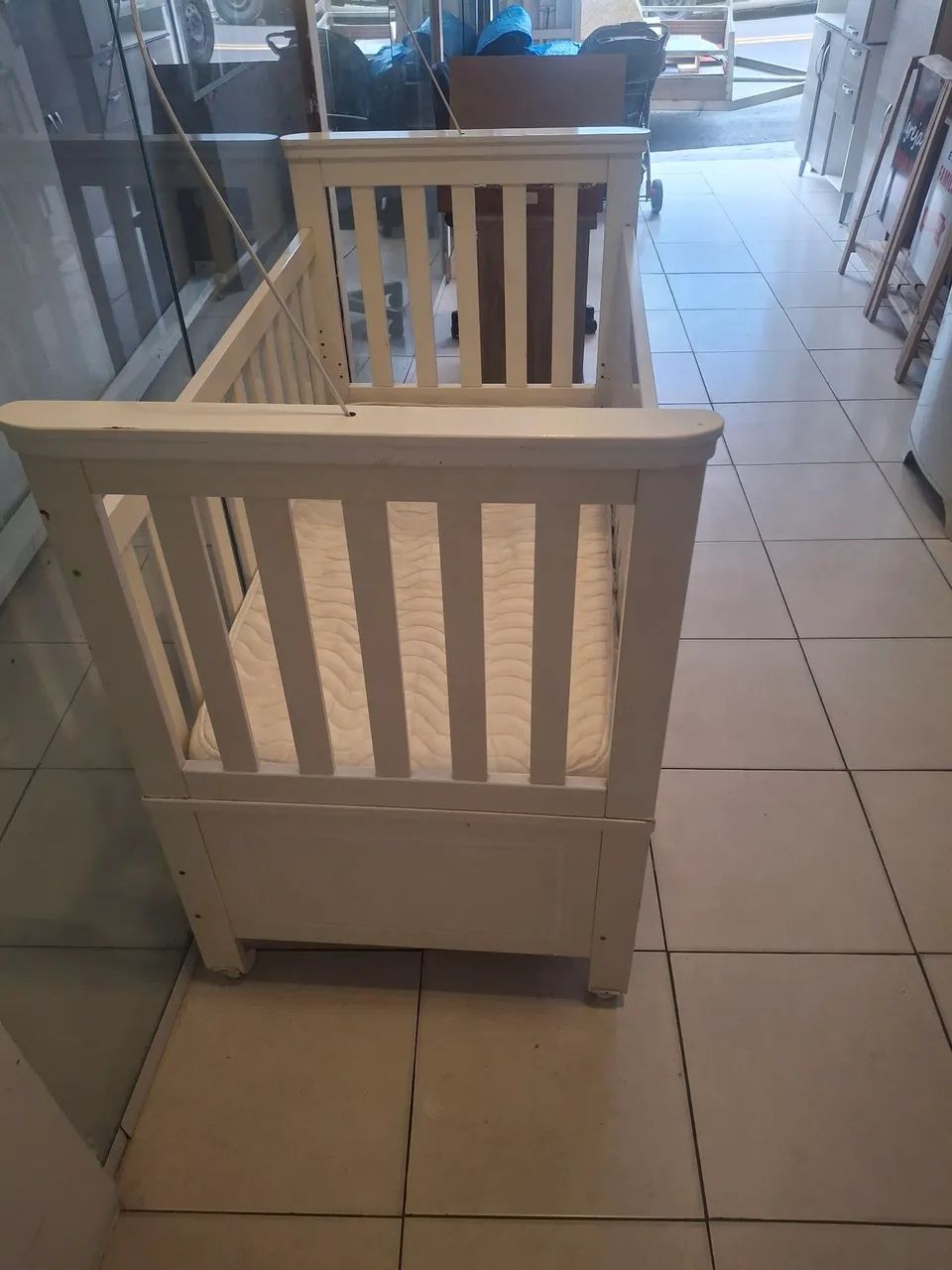 Berço com o colchão  - Foto 3