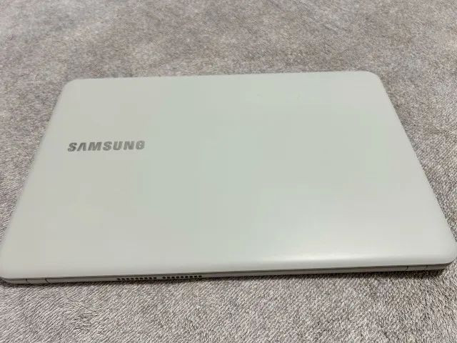 Notebook Samsung NP350XAA com Intel Core i3 - usado - Foto 3