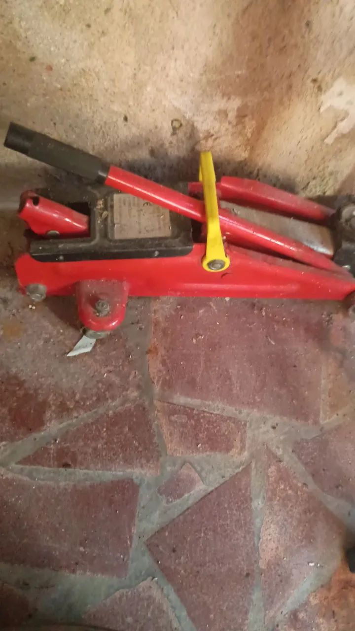 Macaco hidráulico 