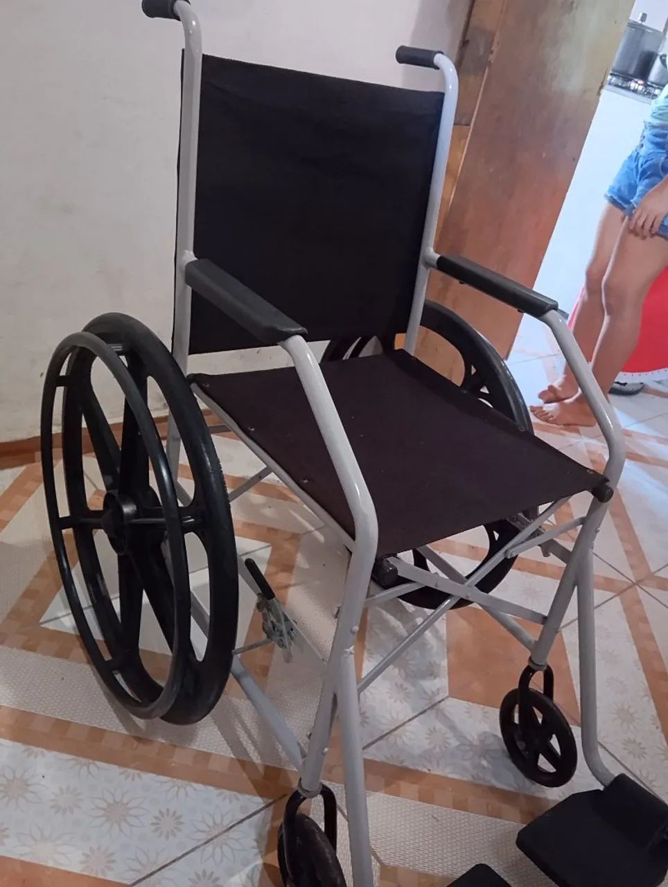 Cadeira de roda  - Foto 2