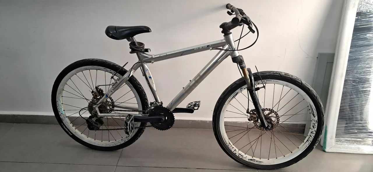 Bicicleta ótima oportunidade!