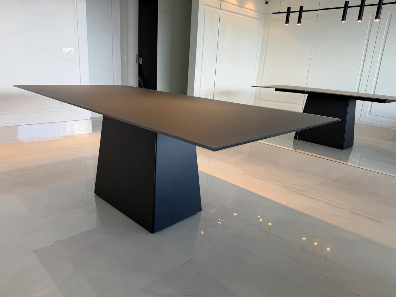 Mesa de jantar 8 lugares de vidro - Foto 2