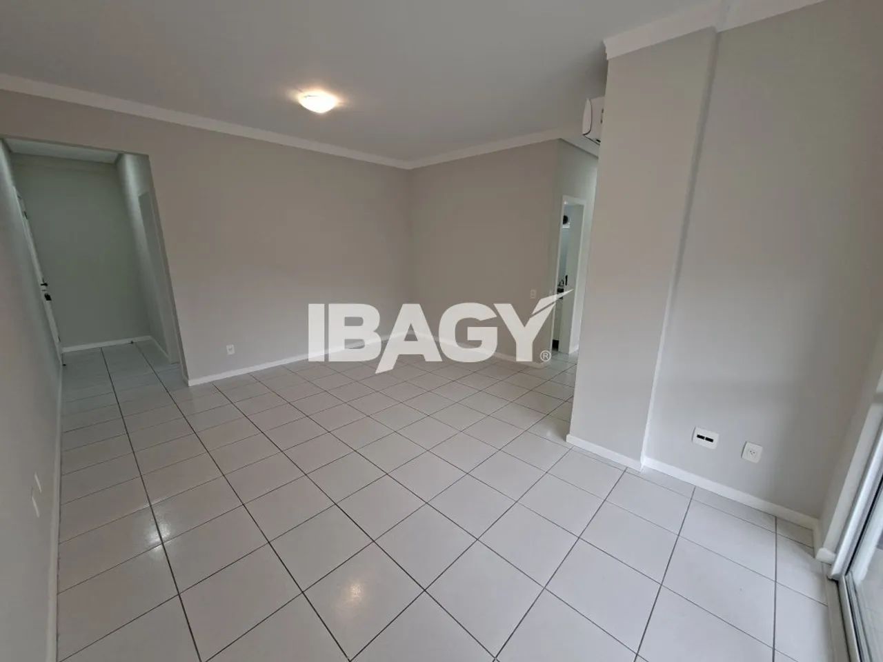 Excelente Apartamento 3 dormitório(s) em Córrego Grande - Florianópolis - Foto 3