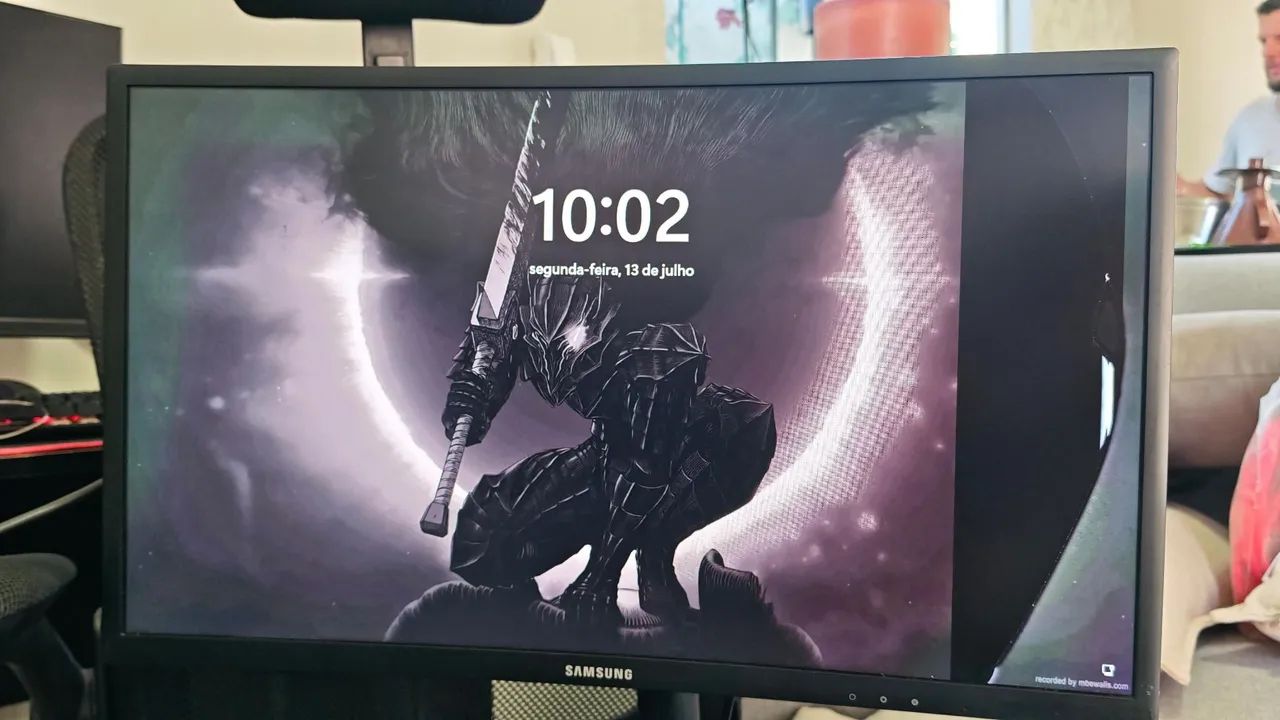 Monitor Gamer Samsung Curvo 24" C24FG73FK 144Hz - Funcionando com mancha no painel - Foto 4