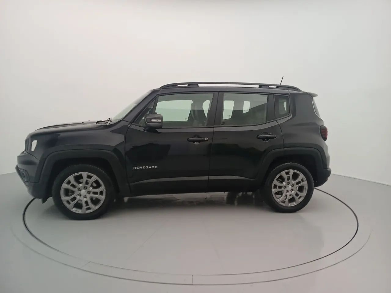 Jeep Renegade Long. T270 1.3 TB 4x2 Flex Aut., foto 2 de 18
