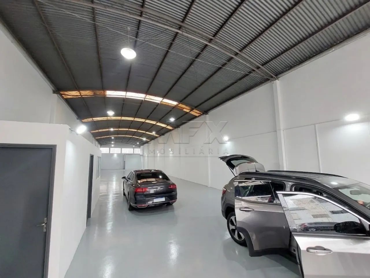 Galpão Comercial - Moderno - Já alugado - Centro - Foto 2