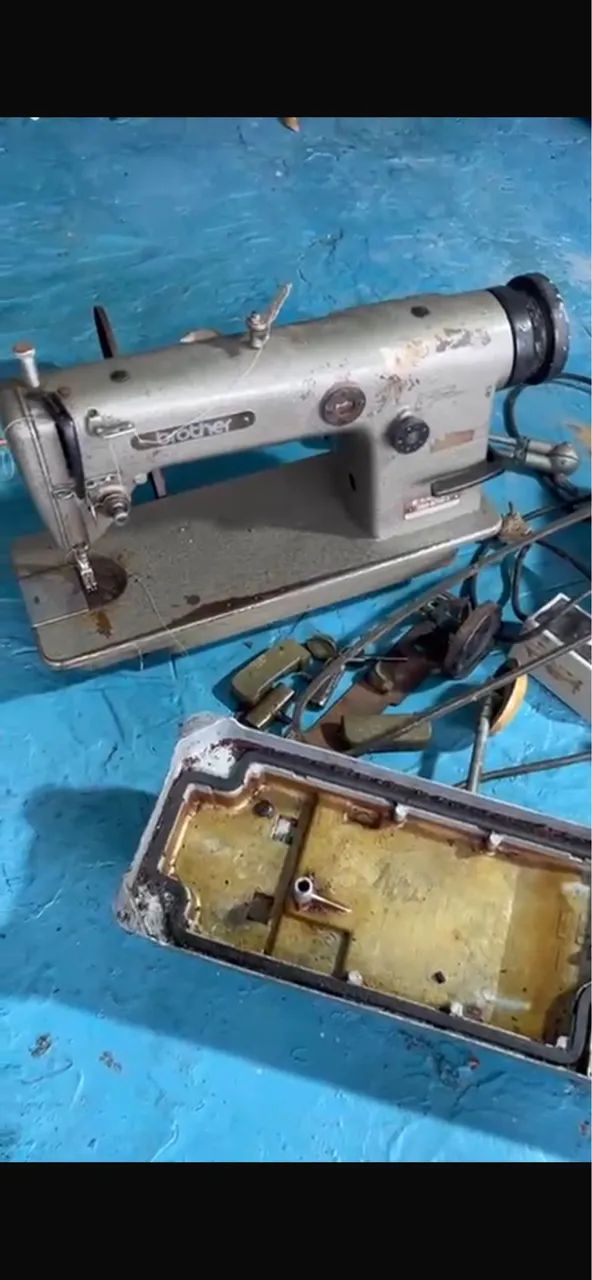 Máquina de Costura - Foto 4