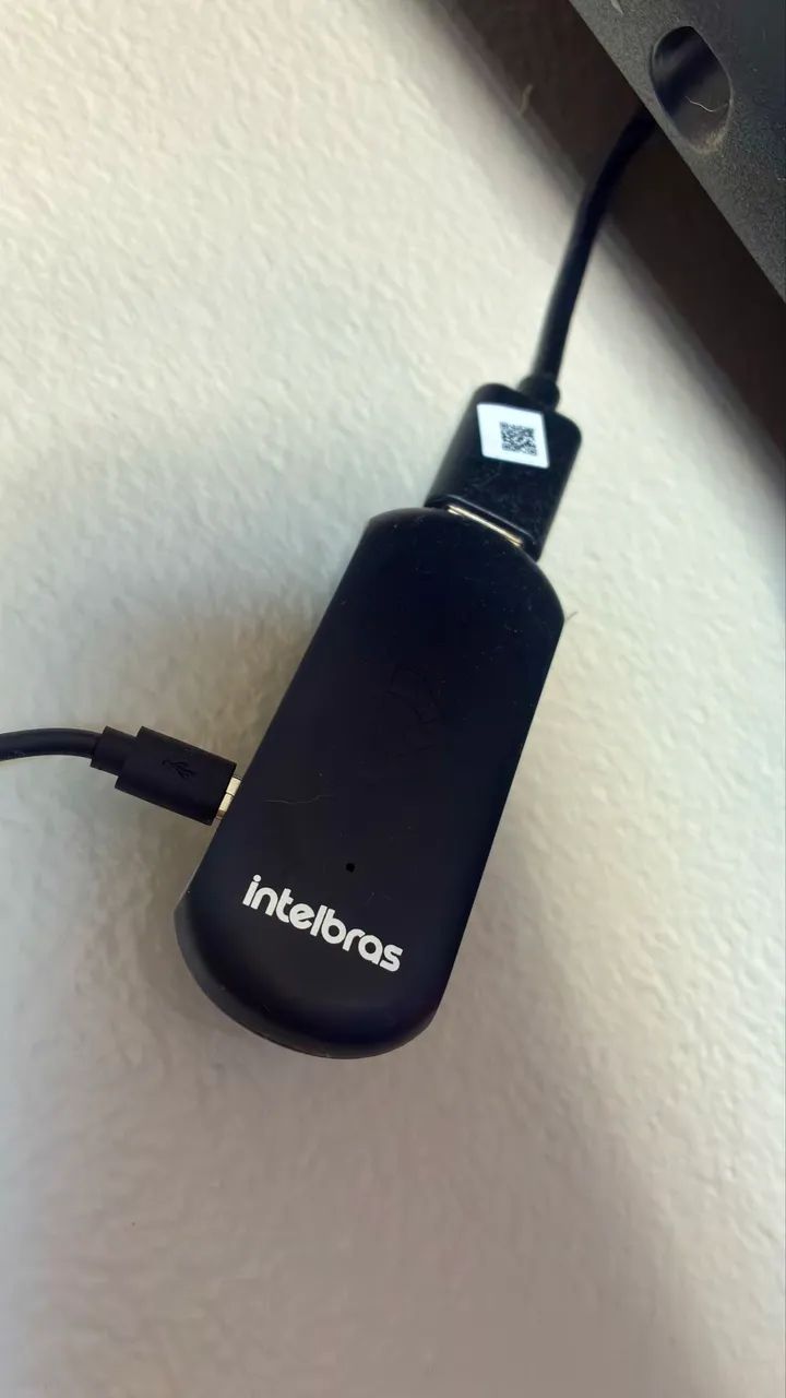 Roteador Android para TVs antigas (Izy Play Stick)