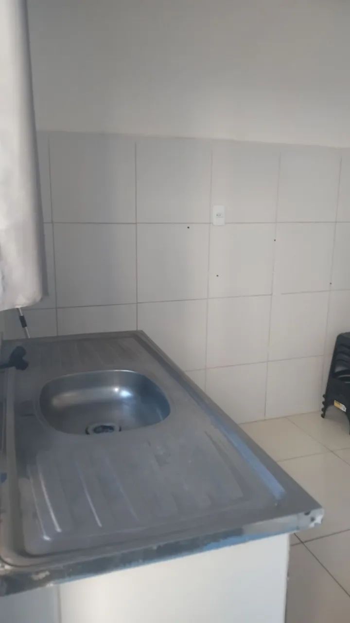 KITNETE NO TERIO COM GARAGEM EM ARNIQUEIRAS ÁGUA CLARAS  - Foto 3