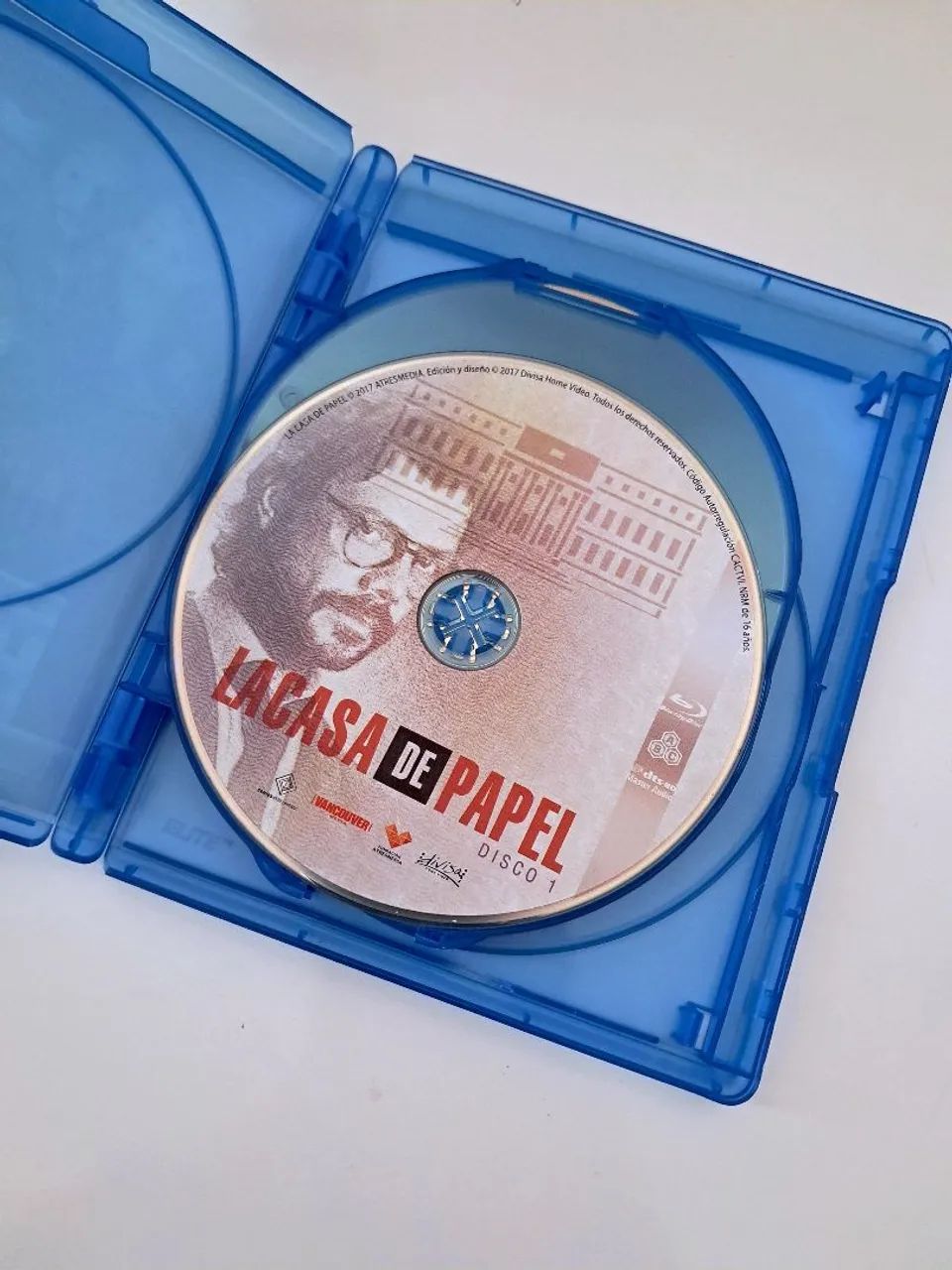 La Casa de Papel Blu-ray - 1a Temporada Completa (Parte 1 e 2) Espanhol Importado  - Foto 3