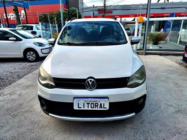 Volkswagen Crossfox 1.6 MI Total Flex 8V 5P 2014 - Foto 2