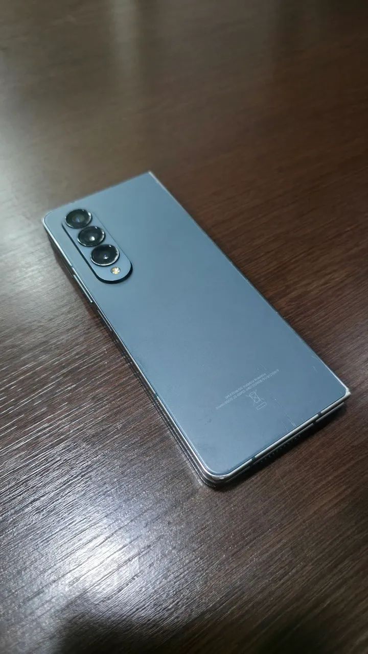 Samsung Galaxy Z Fold 4 256GB - Celulares e Smartphones - Santo