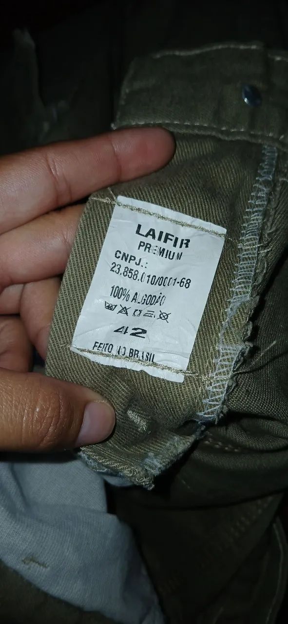 Calça cargo cor verde militar com bolsos  - Foto 2