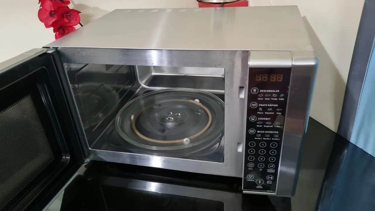 Microondas Inox Electrolux MEC41 - Foto 3