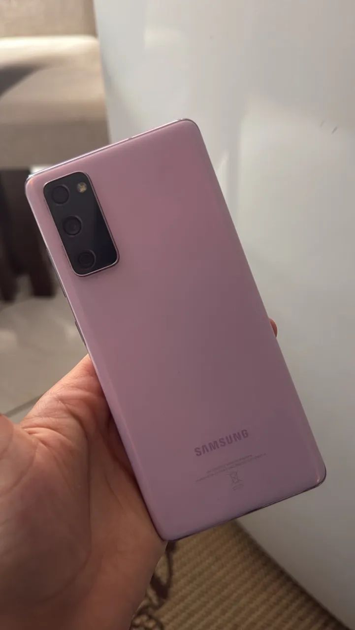 Vende-se Galaxy S20 FE - Foto 2