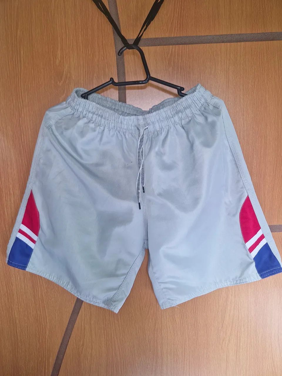 Shorts tamanho P - Foto 3