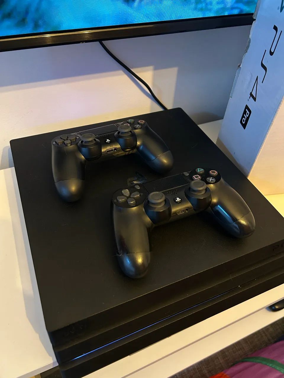 Ps4 pro 1 tera - Foto 2