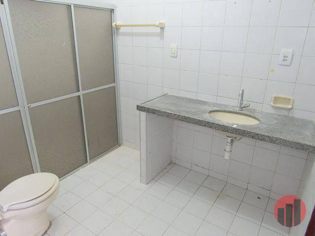 Casa com 3 dormitórios para alugar, 178 m² por R$ 1.600/mês - Cambeba - Fortaleza/CE - Foto 16