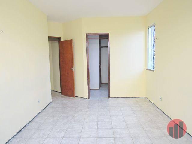 Casa com 3 dormitórios para alugar, 178 m² por R$ 1.600/mês - Cambeba - Fortaleza/CE - Foto 13