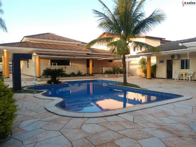 Linda Casa com lote de 1000m² na rua 05 em Vicente Pires