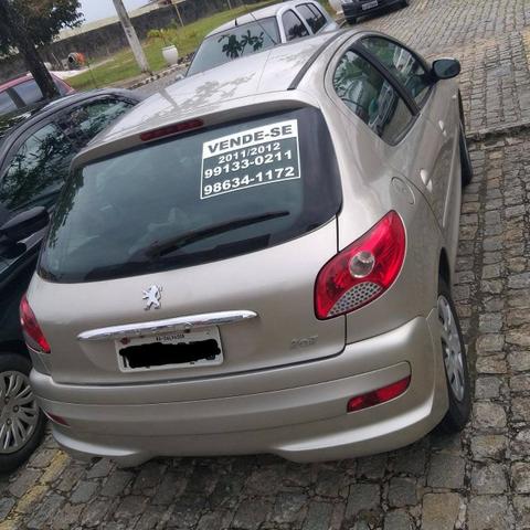 Peugeot 207 XR / 1.4 - Foto 5