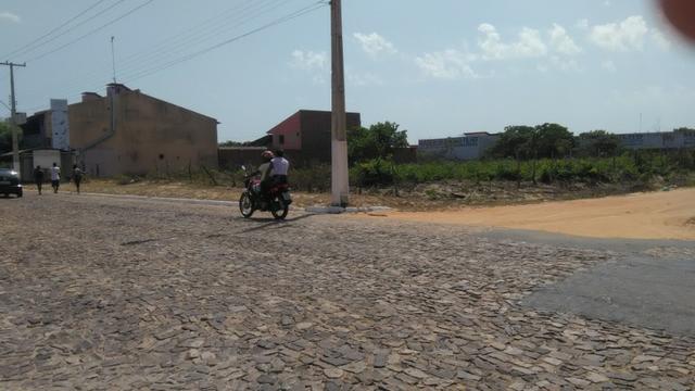 Terreno de frente para Av. Francisco Borges, Parnaíba, PI, (43 x 26m) - Foto 2